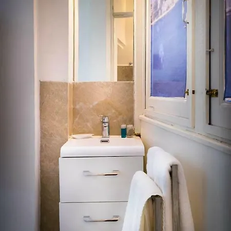 Apartment Spacious Studio In